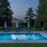 Βίλα La Casetta 12, Emma